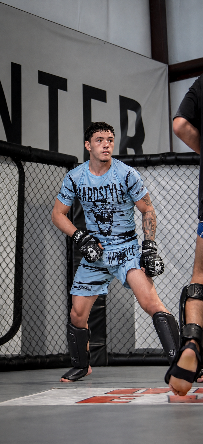 GLITCH | BLUE | RASH GUARD