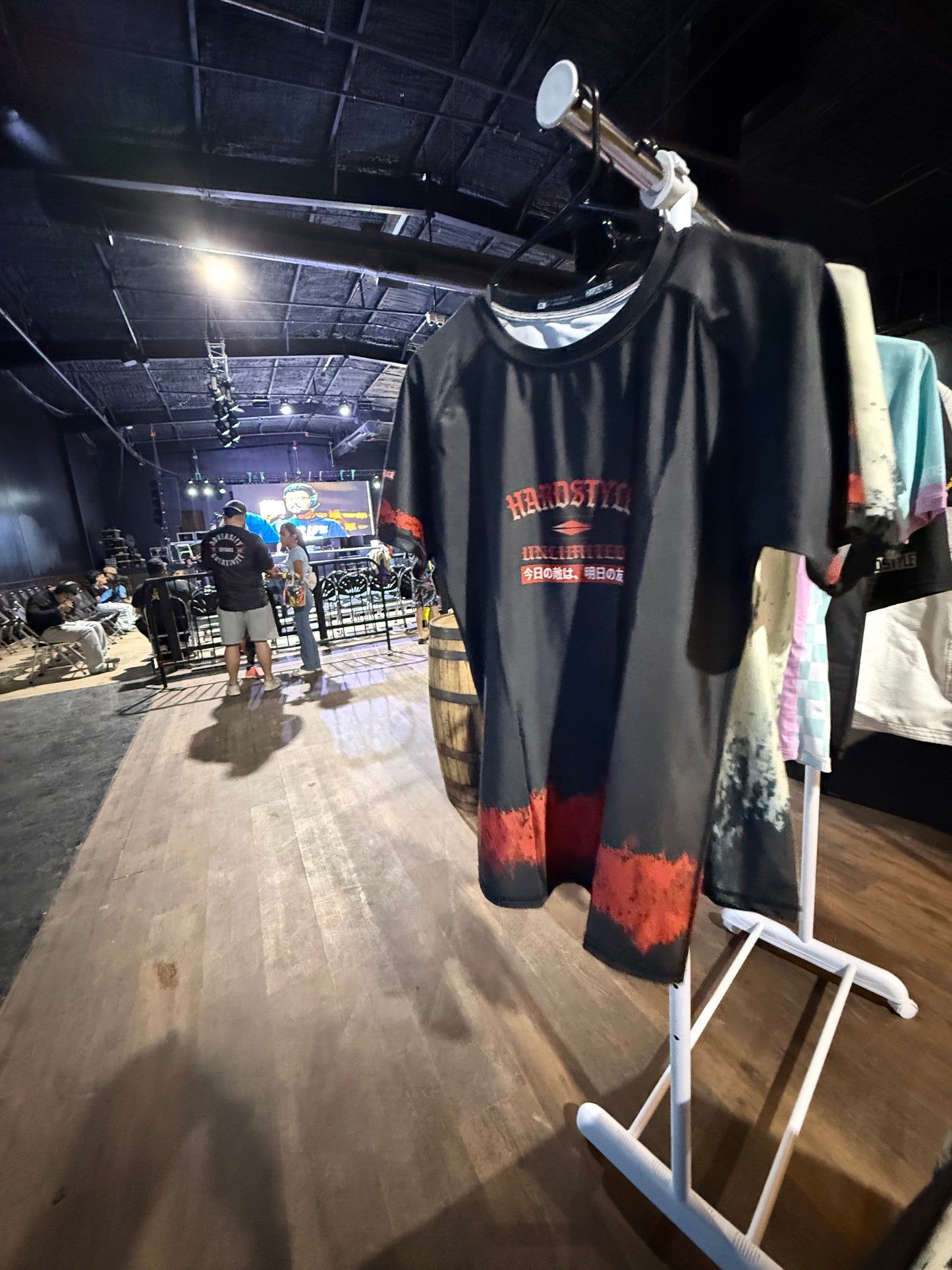 NURE-ONNA RASH GUARD